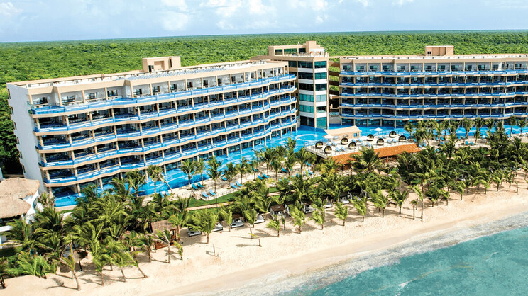 El Dorado Seaside Suites